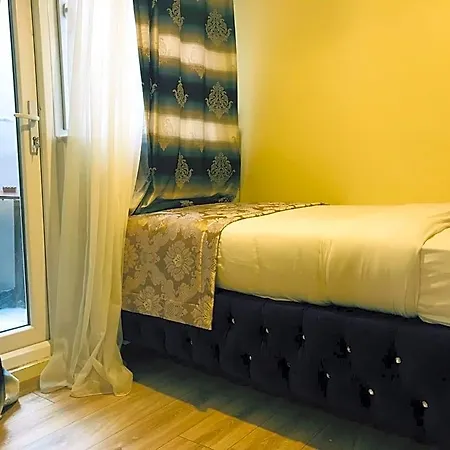 Hotel La Boutique 3*