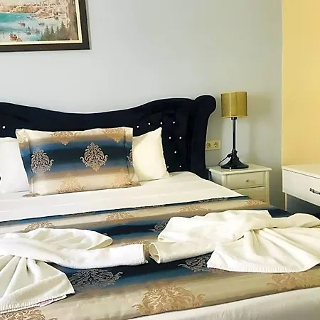 Hotel La Boutique 3*